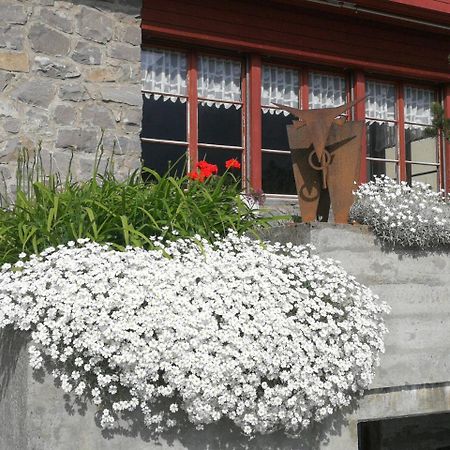 Hotel Posthaus Urigen Unterschachen Экстерьер фото